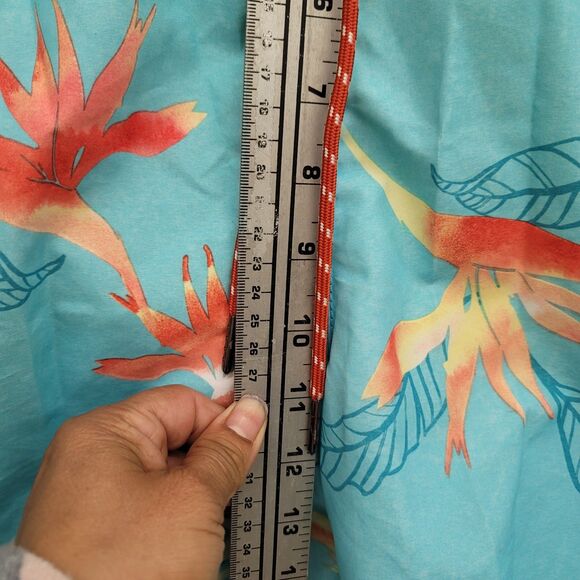 TOMMY BAHAMA Relax mens swim trunks board shorts Blue floral size Large - Picture 7 of 9